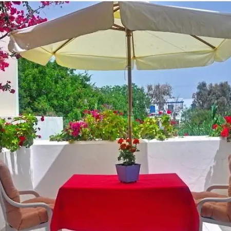 Hotel Dionysis Adamantas (Milos)